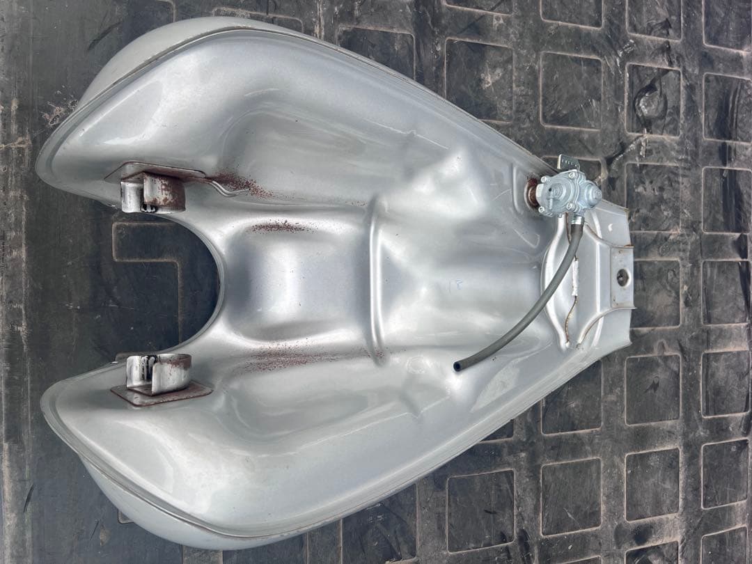 ホンダ　マグナ250 V－TWIN MAGNA 純正タンク