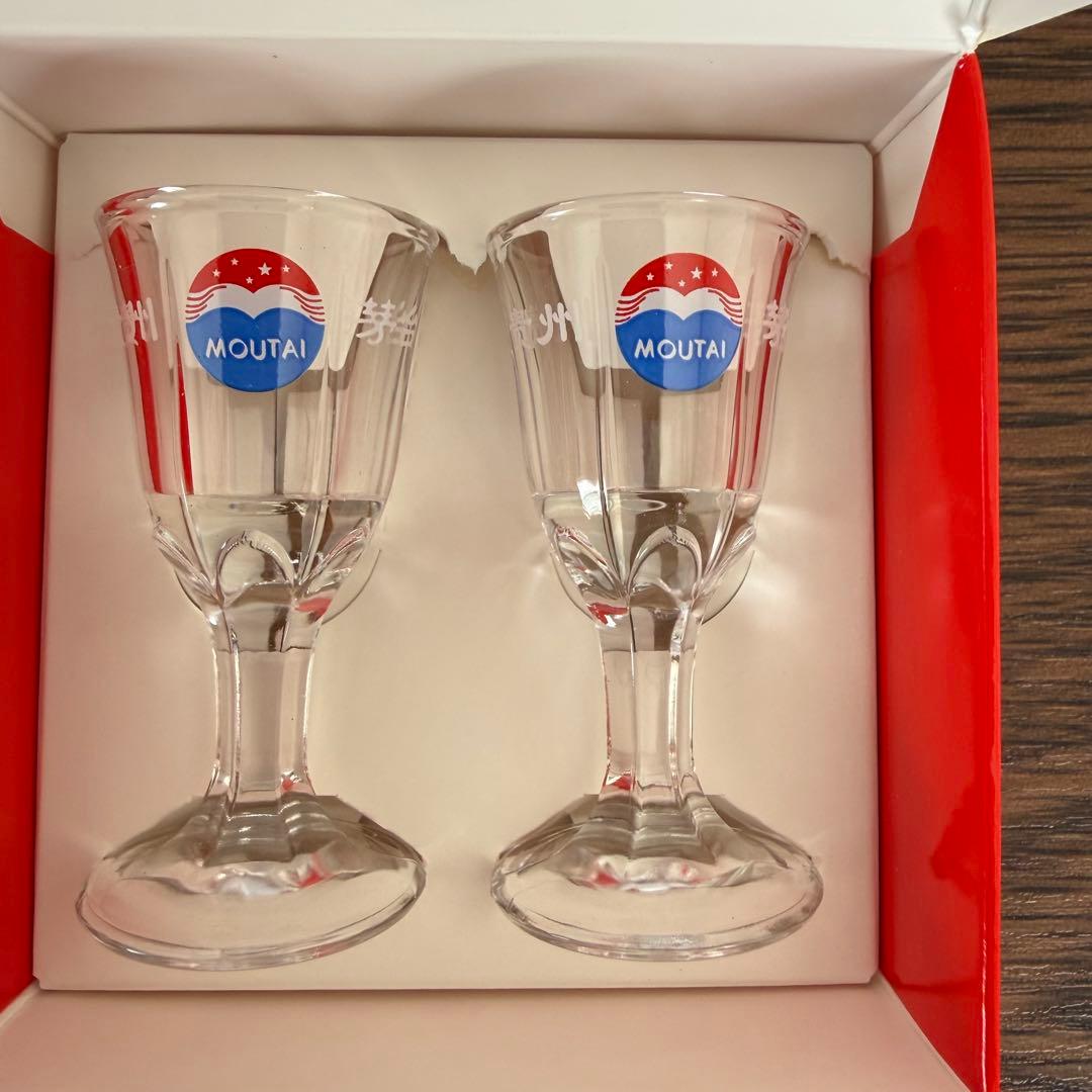 新品未使用　貴州茅台酒 マオタイ酒　天女ラベル500ml 付属グラス2個付き