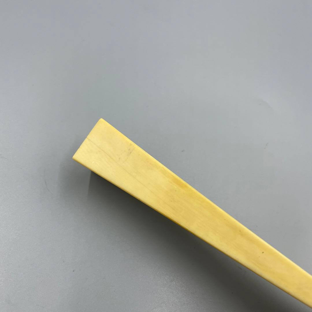 239ヴィンテージ 天然素材　三味線バチ　重さ約118g