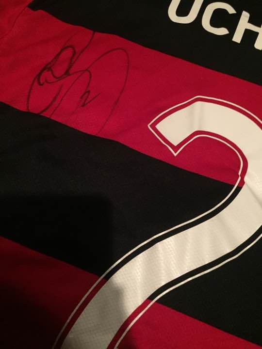 鹿島アントラーズ 内田篤人ユニ サイン入り