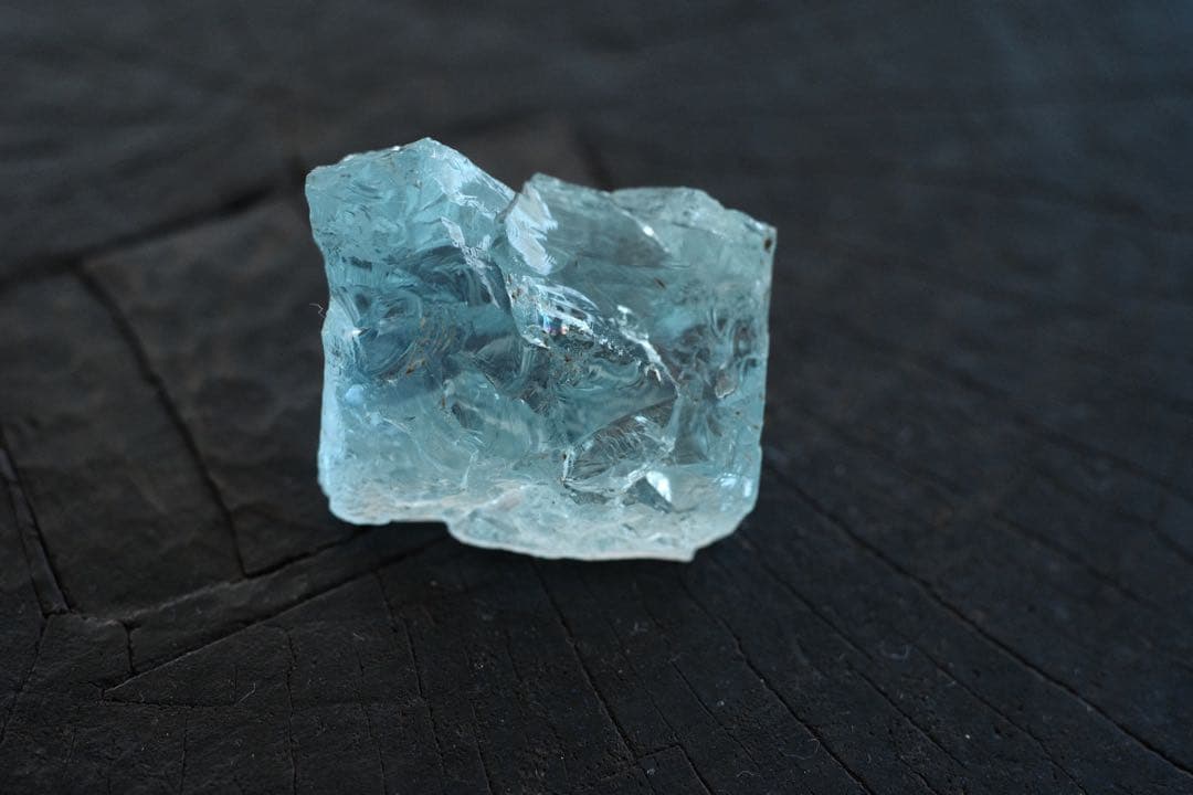 トパーズの原石 / topaz / 非加熱