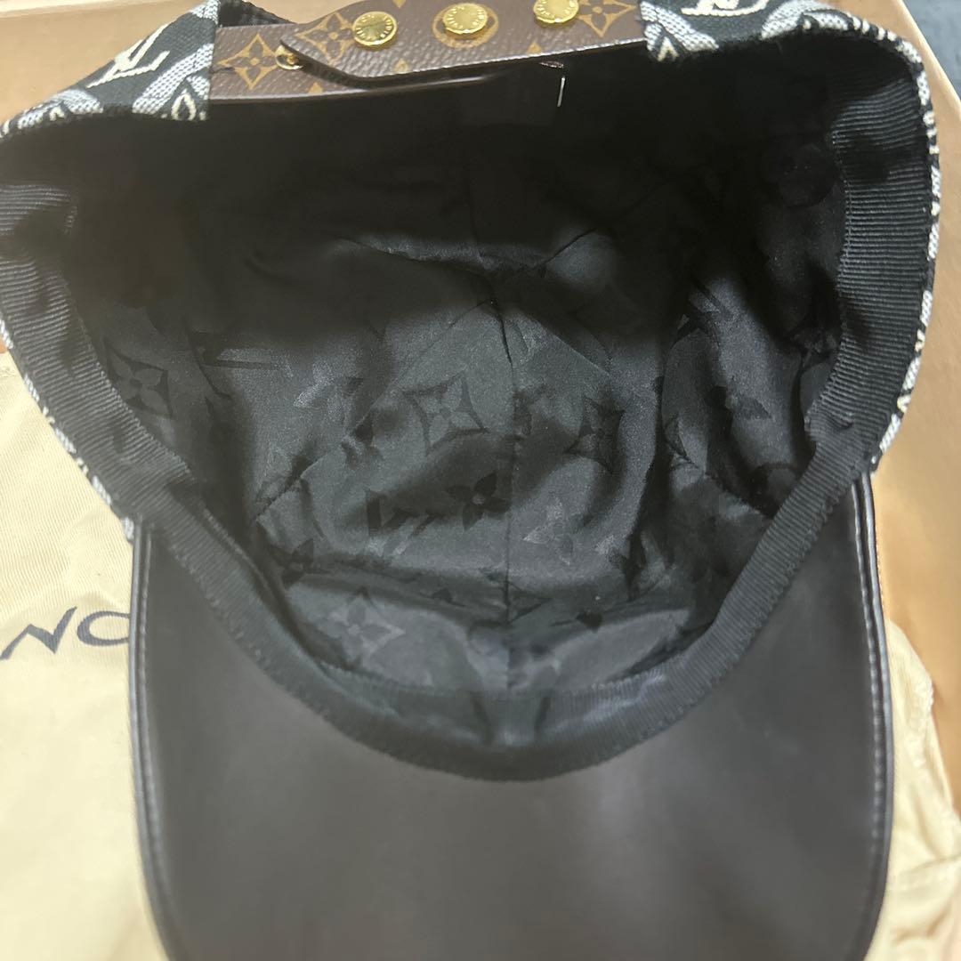 LOUIS VUITTON キャップ