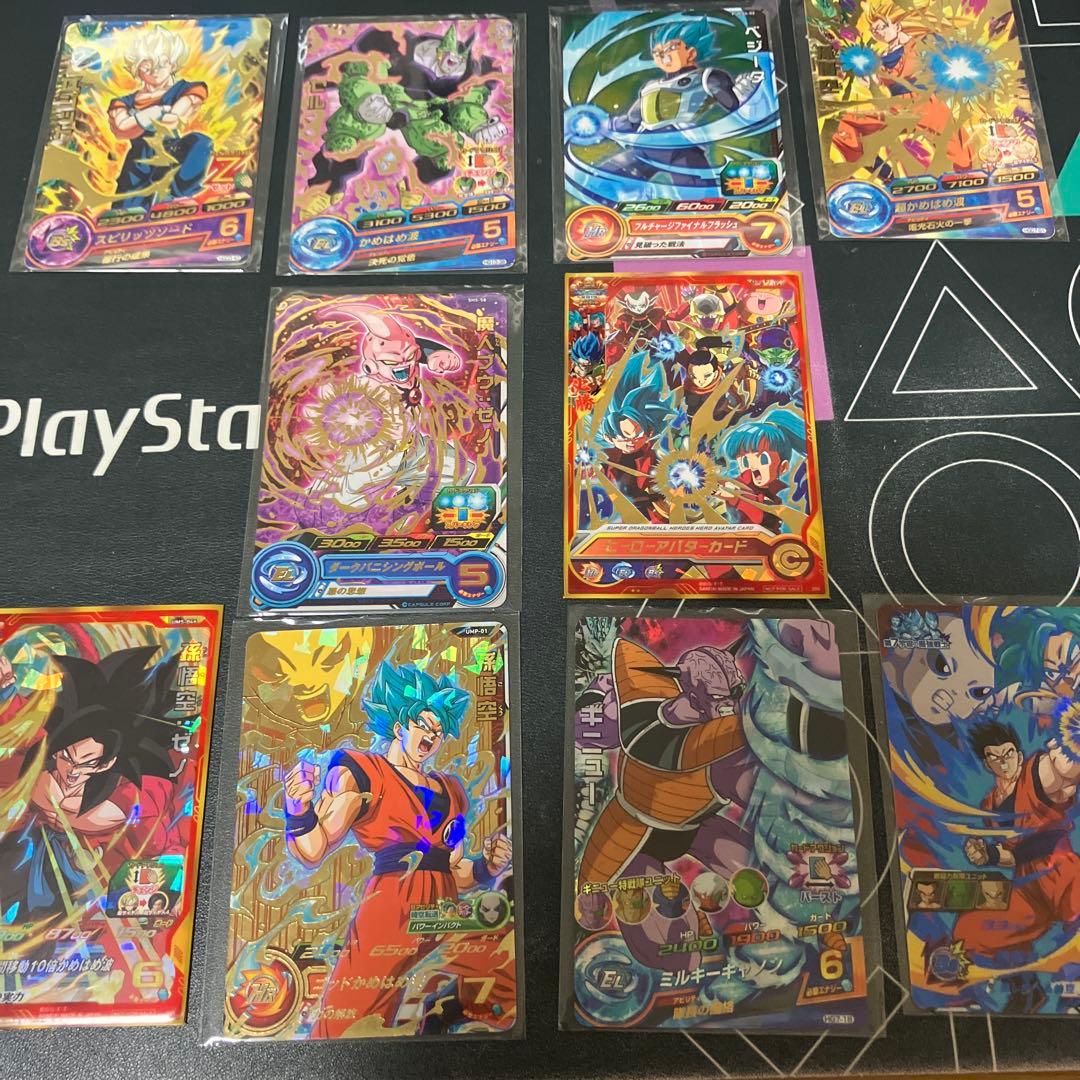 ⭐️ドラゴンボールカード⭐️78枚⭐️ケース付き。
