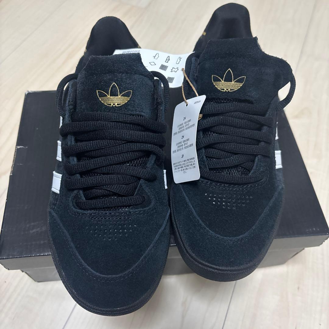 【10日までお取り置き中!!】adidas TYSHAWN LOW タイショーン