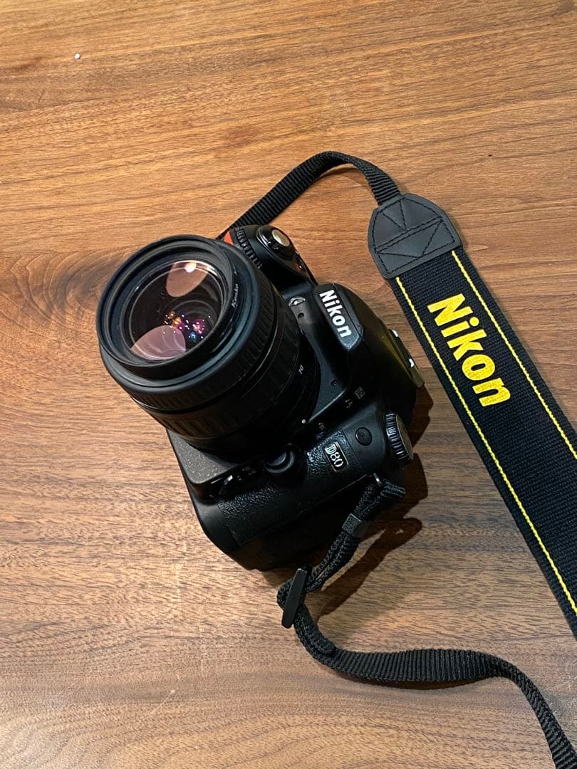 Nikon D80 ニコン　CCDデジタル一眼タムロン　28-70 動作品