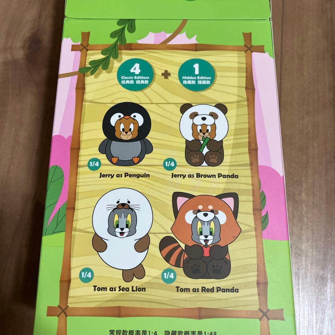 新品　トムとジェリー アニマルコスチューム　シークレット　ピンクパンダ　レア
