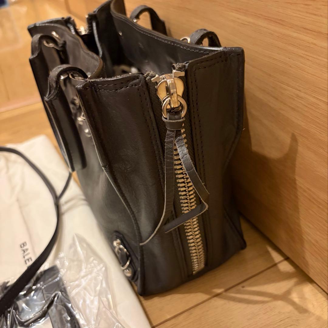 バレンシアガ 2WAYハンドバッグペーパーミニ グレー