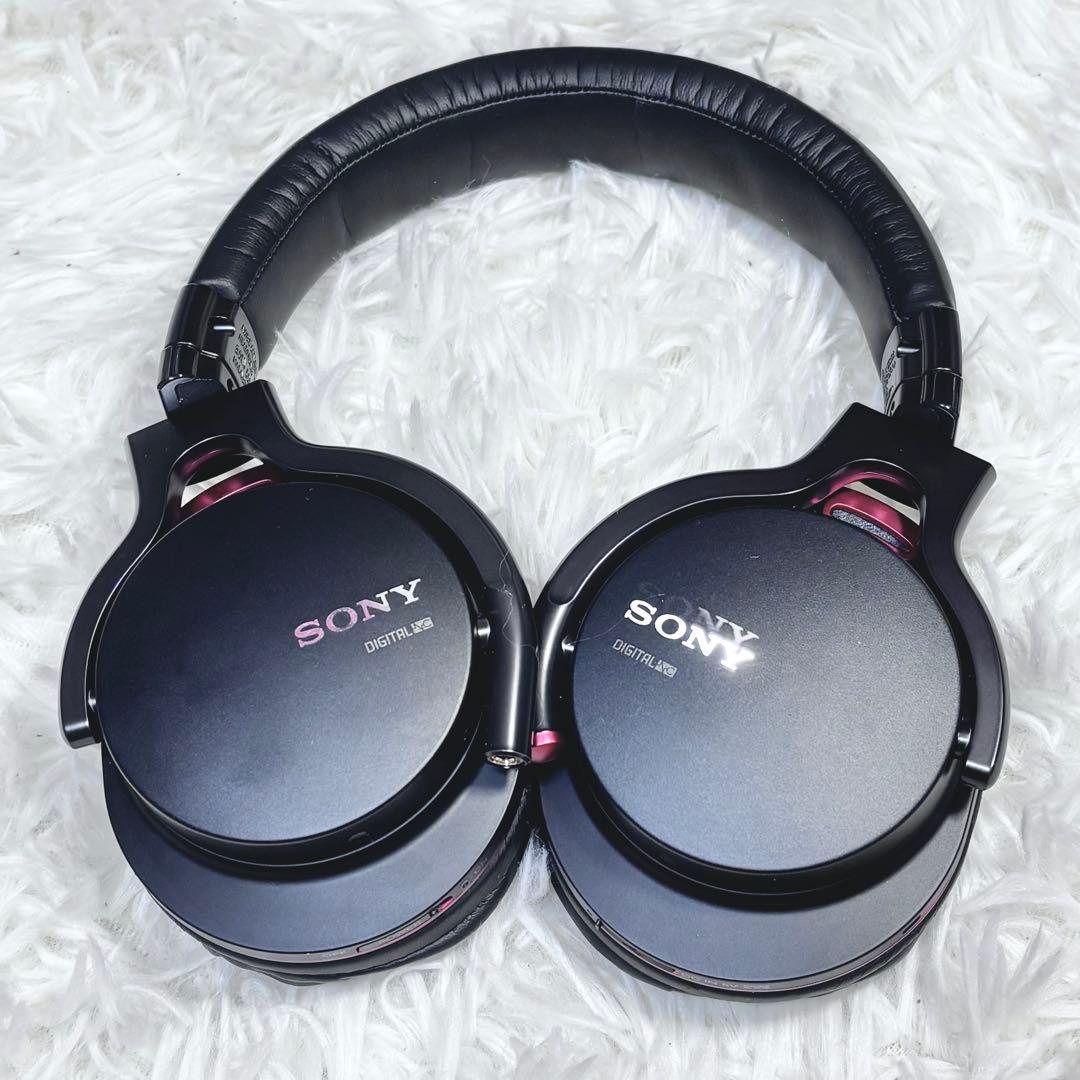 ✨極美品✨SONY ヘッドホン MDR-1RNCMK2 　ノイズキャンセリング