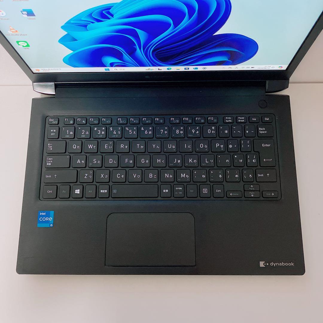 【美品】ダイナブック 爆速SSD1TB 8GB 第11世代パソコンPC