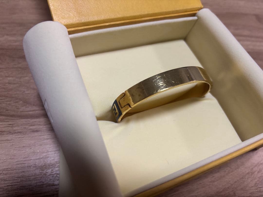 FENDI バングル ブレスレット