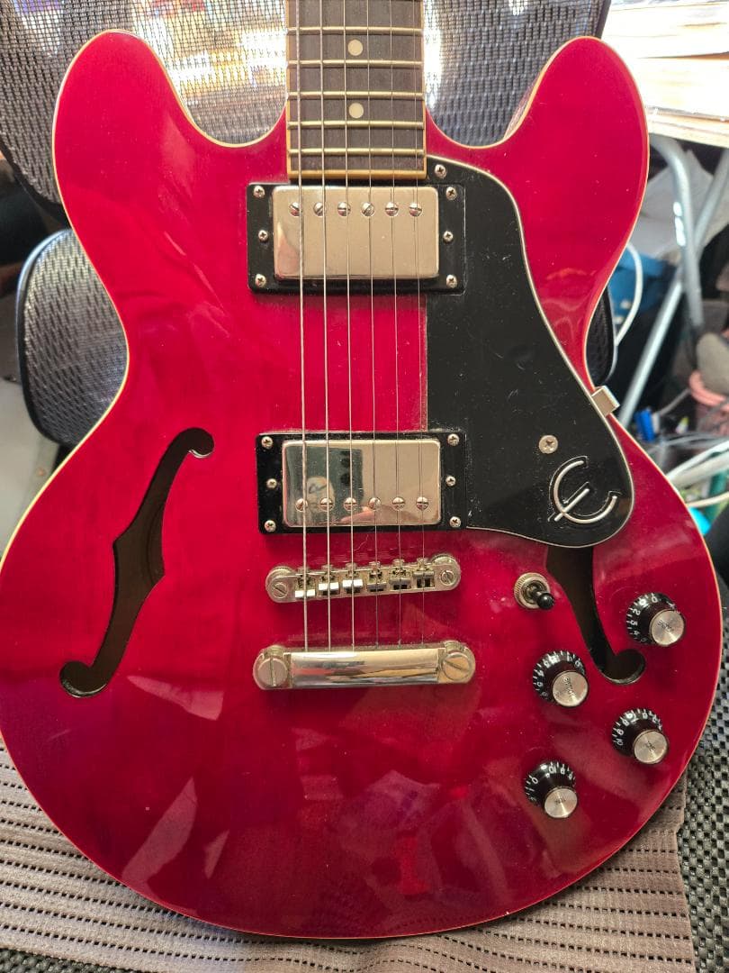 エピフォンES３３９赤色