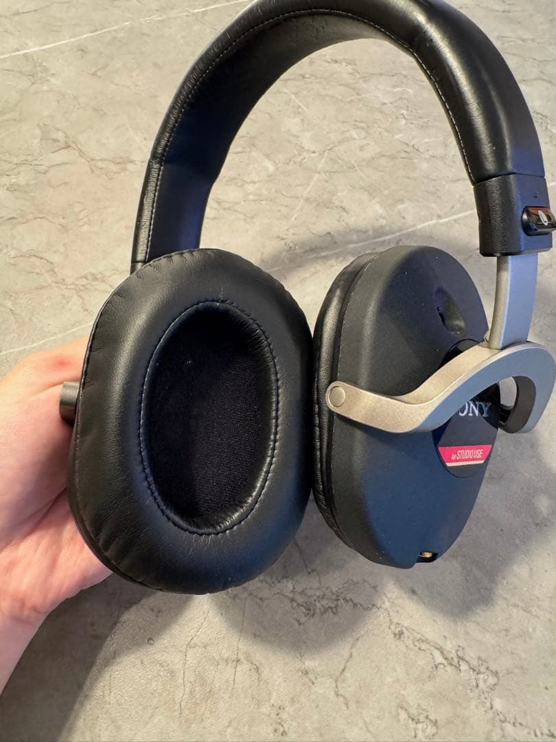 ヘッドホン SONY MDR-Z1000