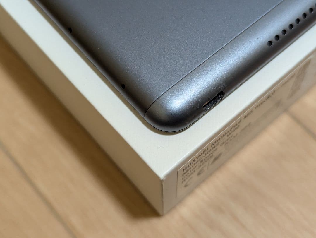 Androidタブレット本体 MediaPad M5 lite 8 32GB JDN2-W09 Wi-Fi