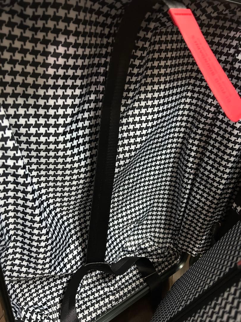 新品! INV1811イノベーター アルミ　スーツケース36L 機内持込可