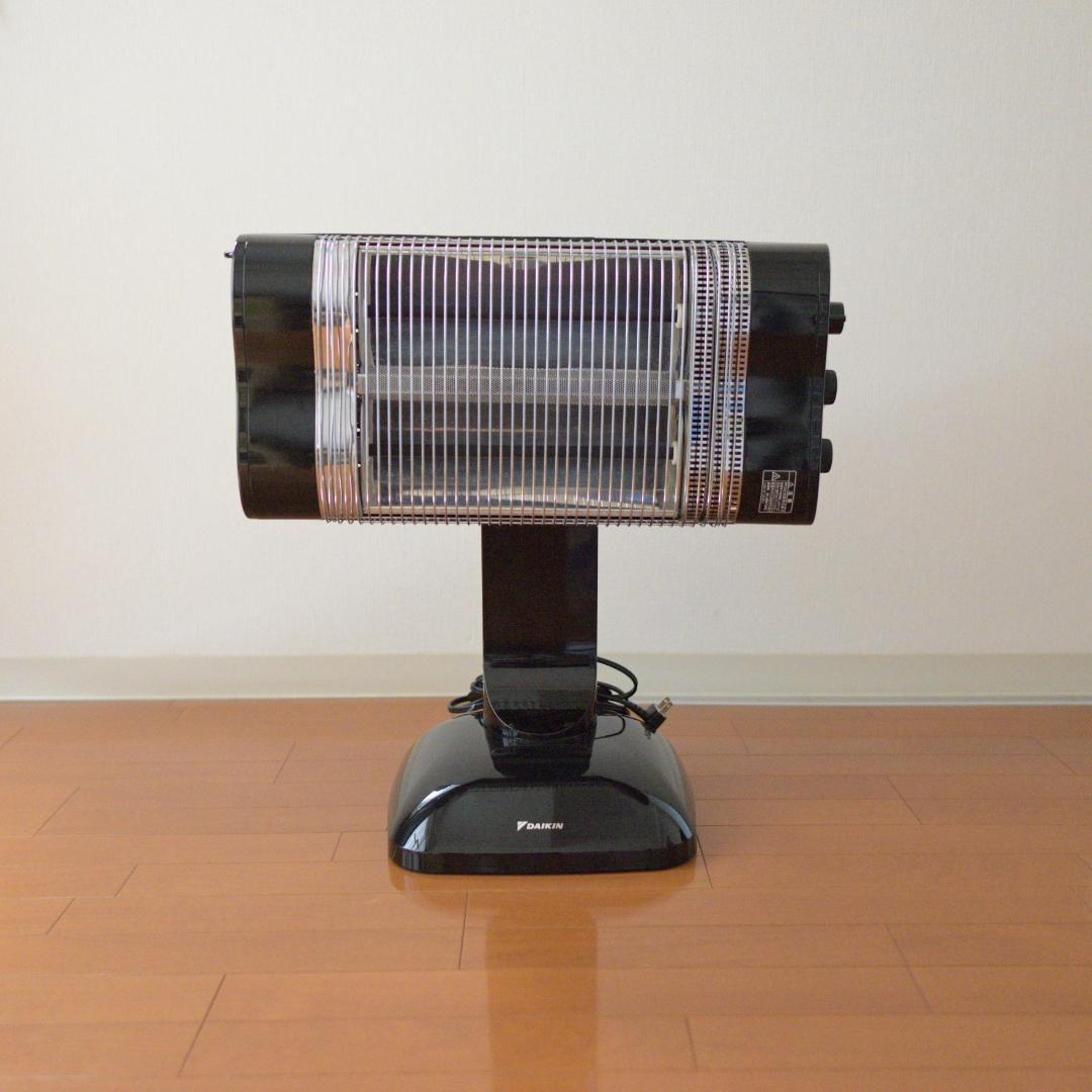 【中古】【限定色】ダイキン／遠赤外線暖房機セラムヒート／ERFT11MS-K／黒