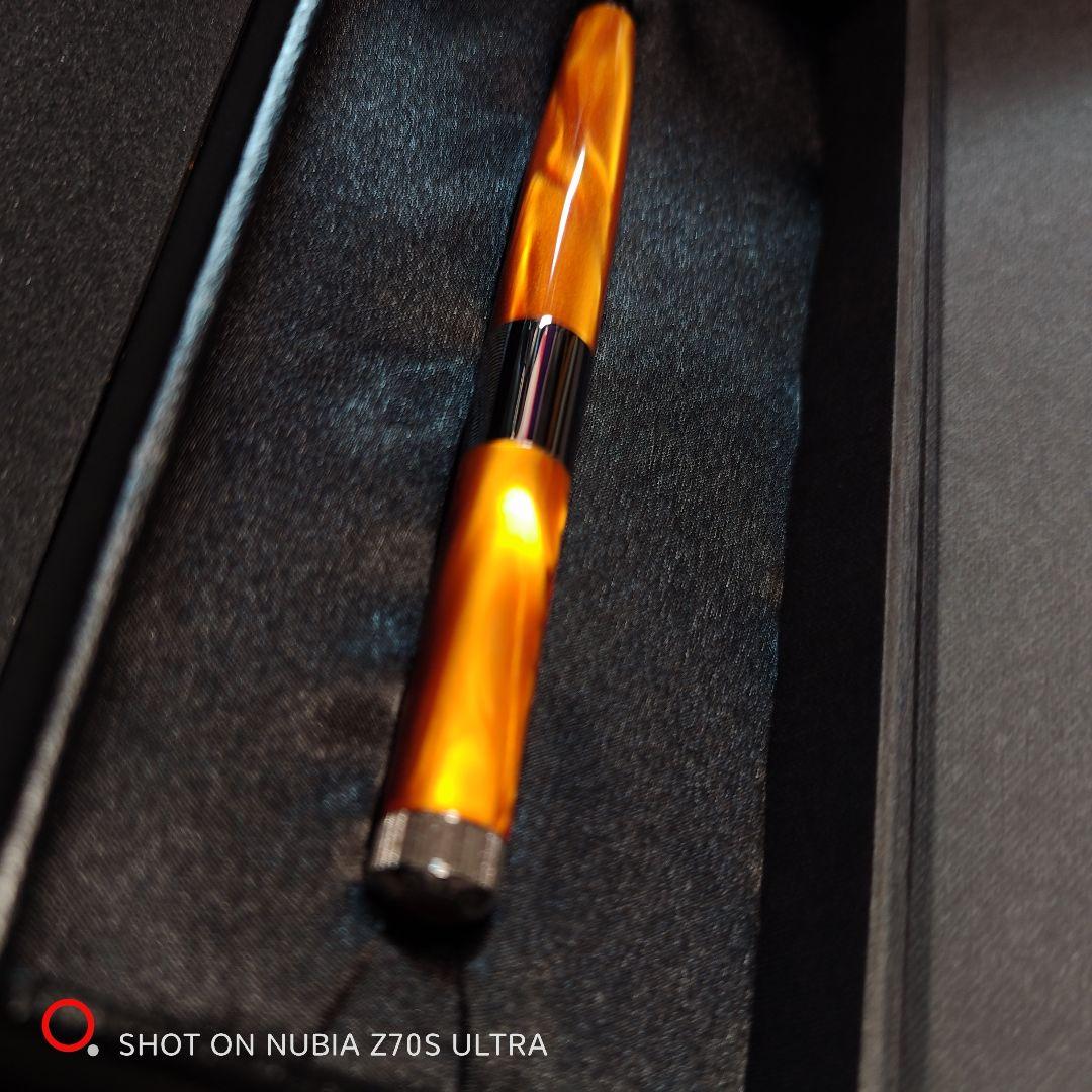 伊東屋 ロメオ no.3 イタリアンアンバー 太軸 イージーフロー青リフィル付き