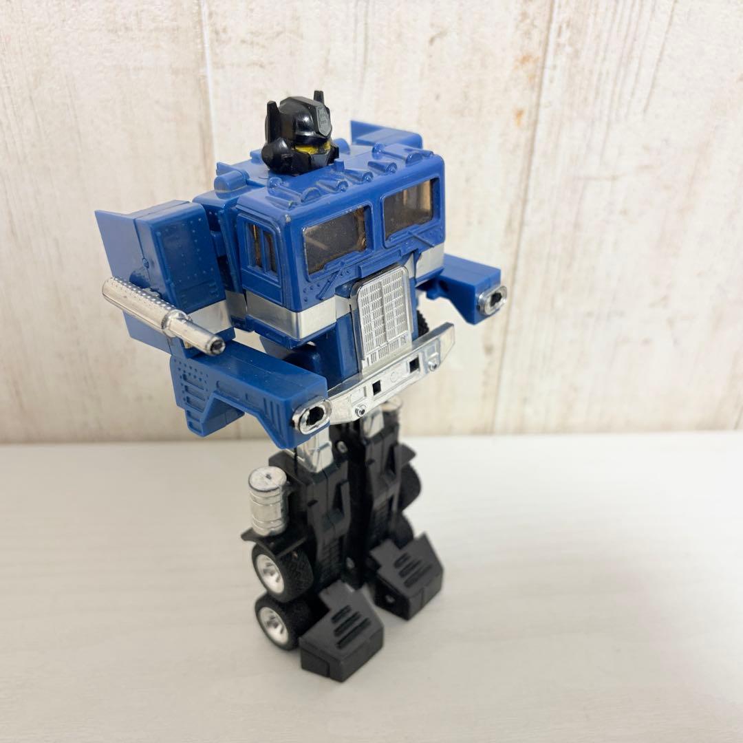 ダイアクロン パワードコンボイ　トラック　トランスフォーマー