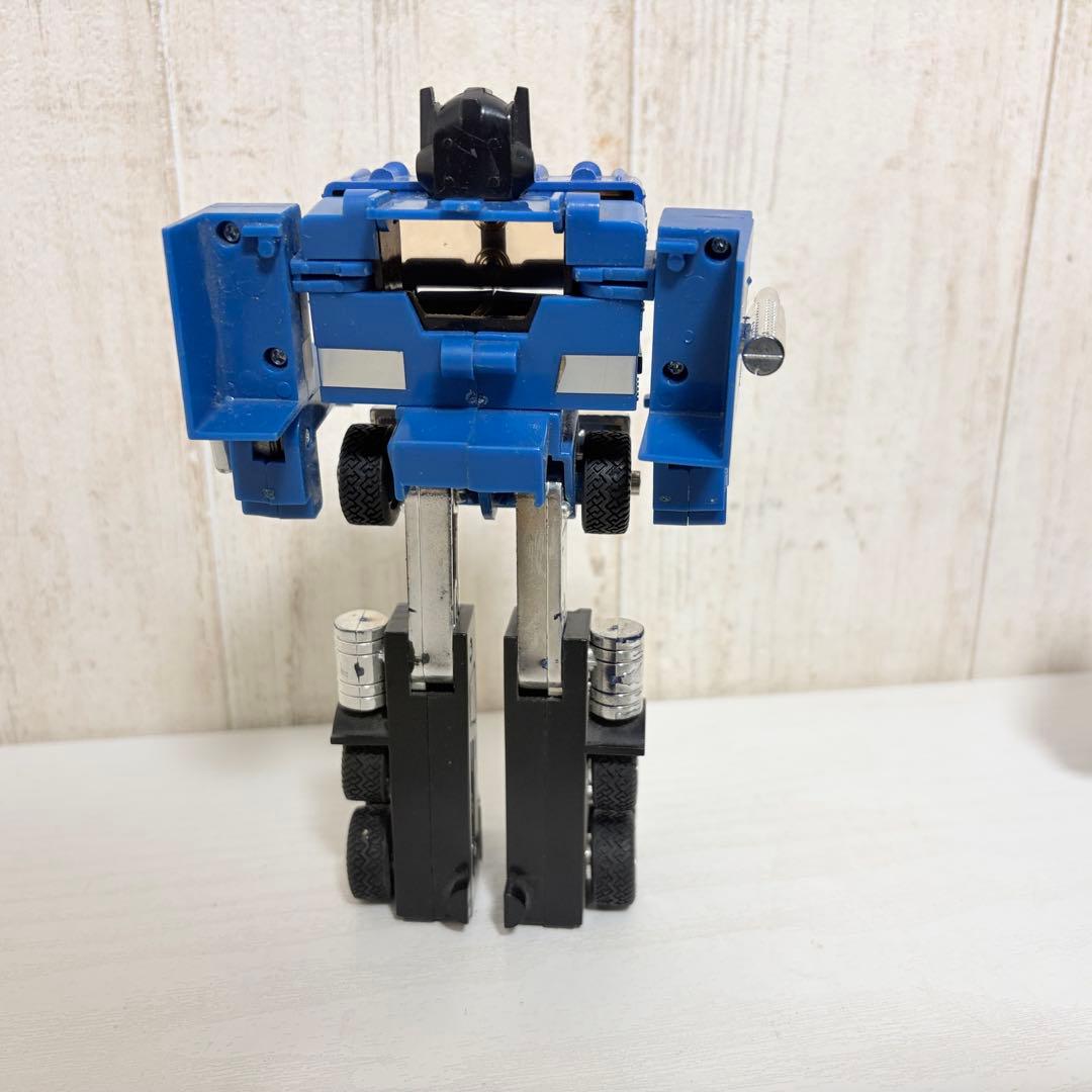 ダイアクロン パワードコンボイ　トラック　トランスフォーマー