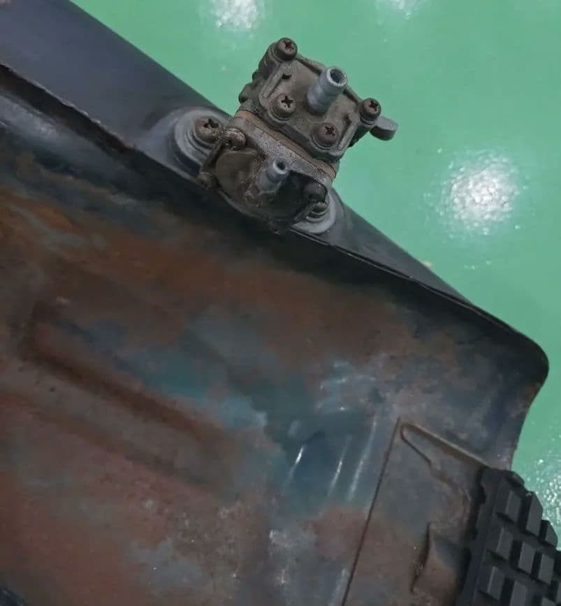 ヤマハYAMAHASR400初期型ナロータンク当時物