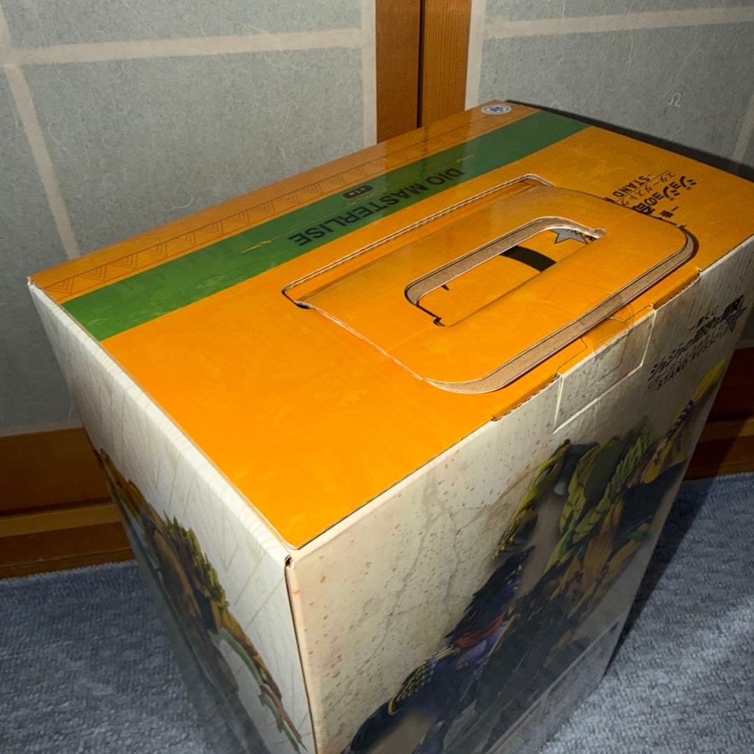 ジョジョの奇妙な冒険 イギー　DIO フィギュアセット