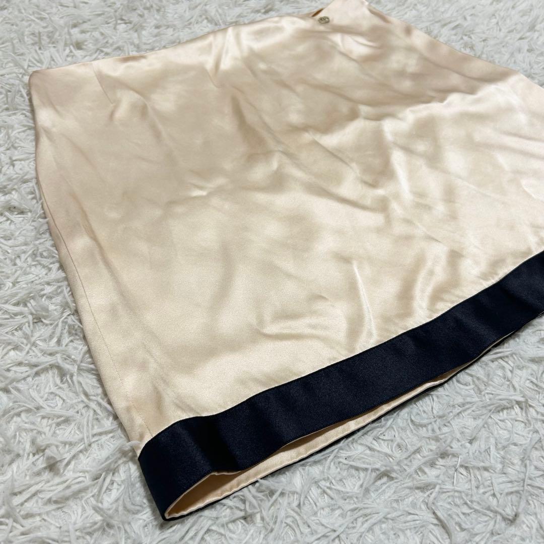 CHANEL シルク100% ココマーク パール リボン 光沢 フレアスカート