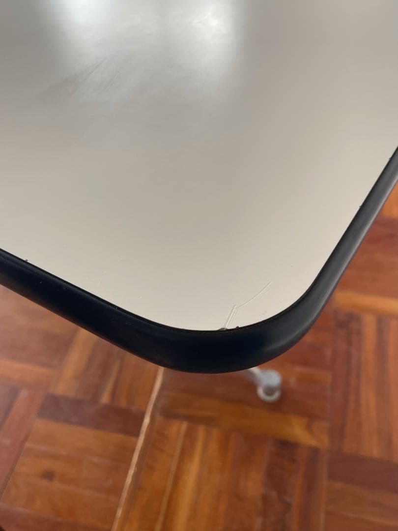 ハーマンミラー ヴィンテージ イームズ コントラクト ミーティング テーブル 1