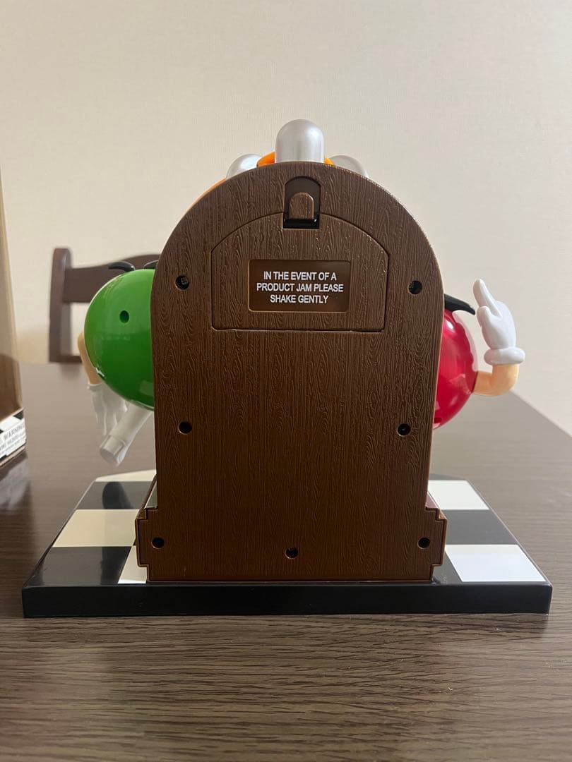 M&M's エムアンドエムズ