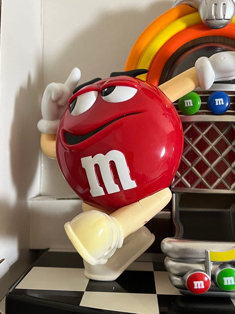 M&M's エムアンドエムズ