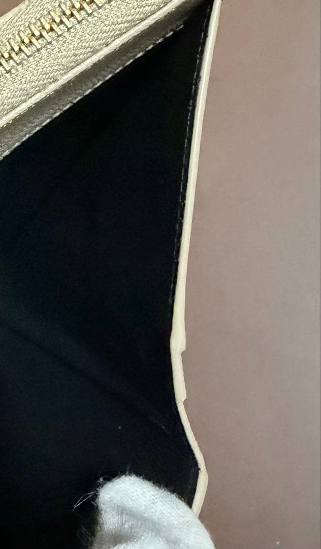 SAINT LAURENT 財布 正規品 レザー