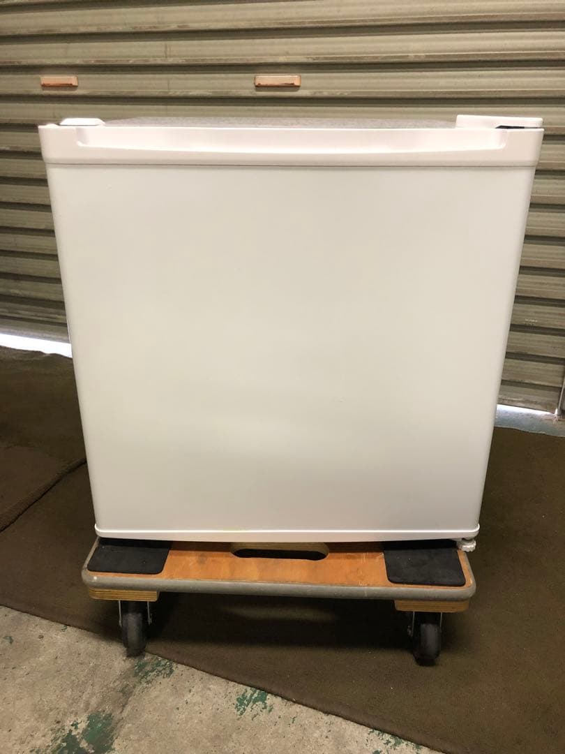9r35 22年製 1ドア 小型冷蔵庫 JR046ML01WH 一人暮らし 単身