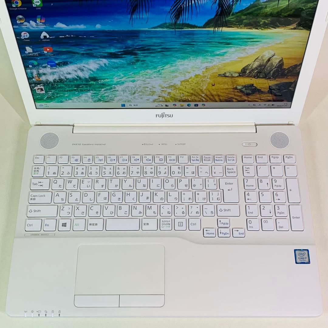 Core i7✨SSD1TB✨16GB✨カメラ✨富士通✨オフィス✨ノートパソコン