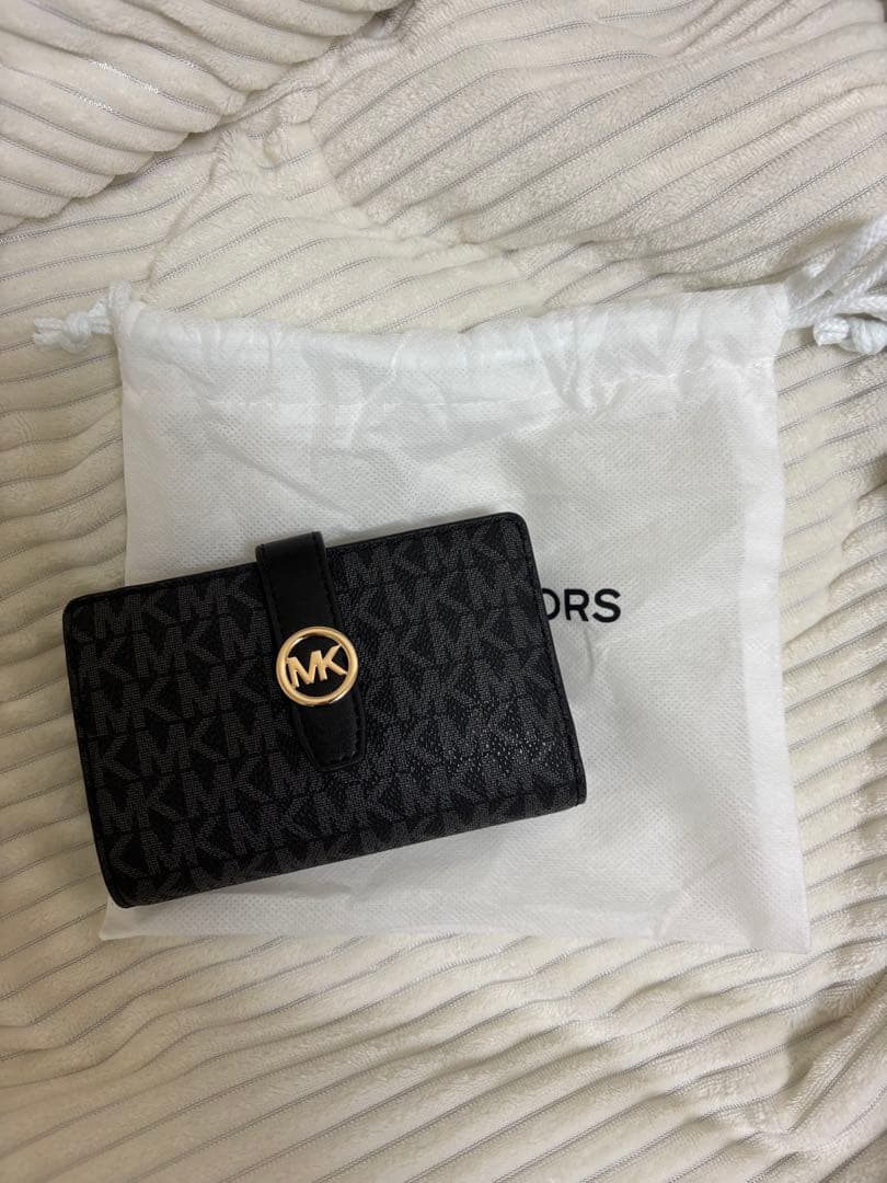 Michael Kors ブラック 二つ折り財布