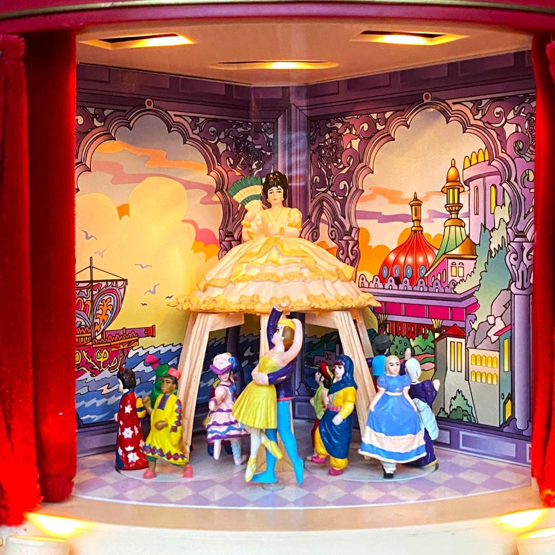 【レア】ミスタークリスマス★くるみ割り人形★劇場型 オルゴール