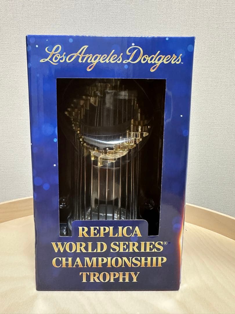 ロサンゼルス・ドジャース レプリカトロフィー　6/17試合