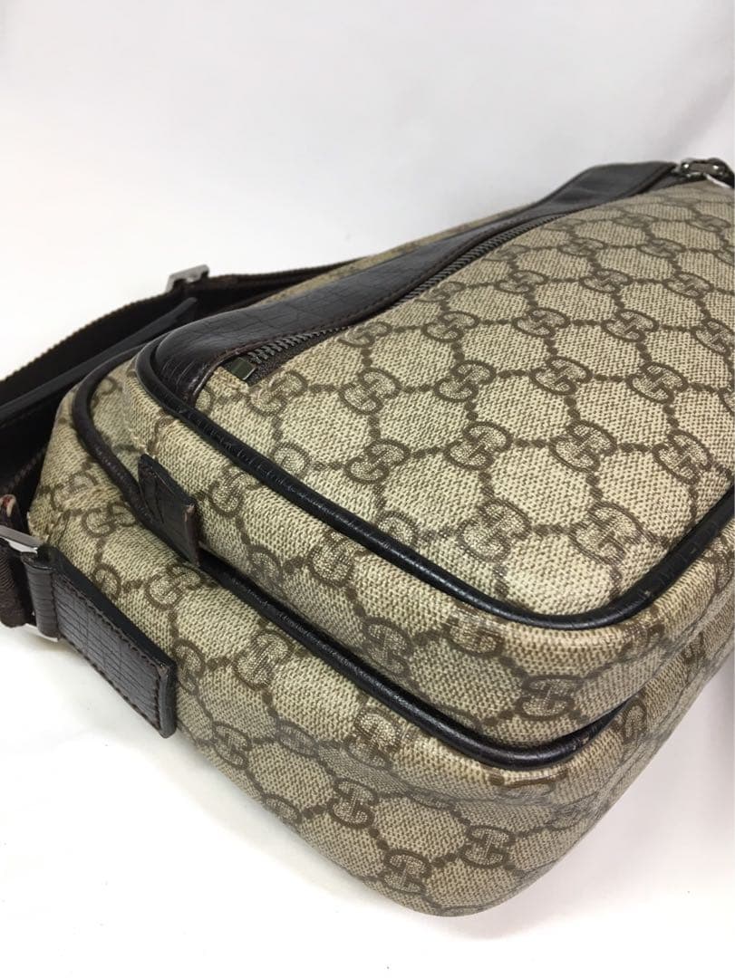 グッチ　PVC GG柄　ショルダーバッグ