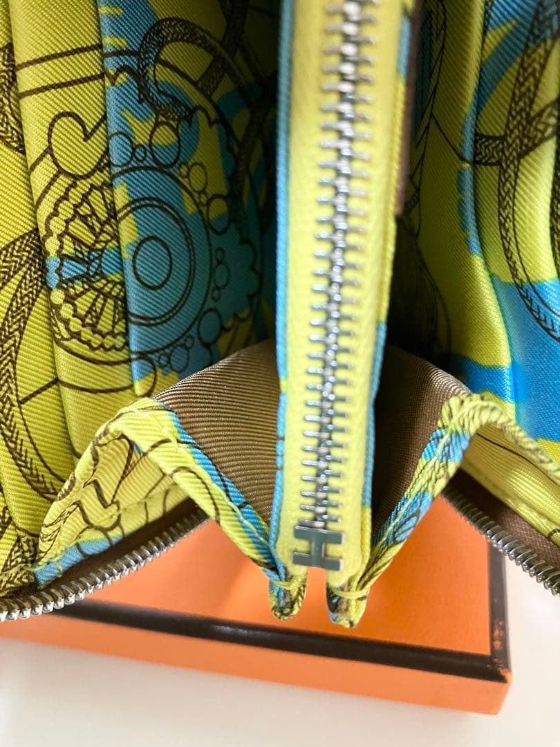 超美品★エルメス アザップ シルクイン コンパクト エプソン Z刻印 正規品