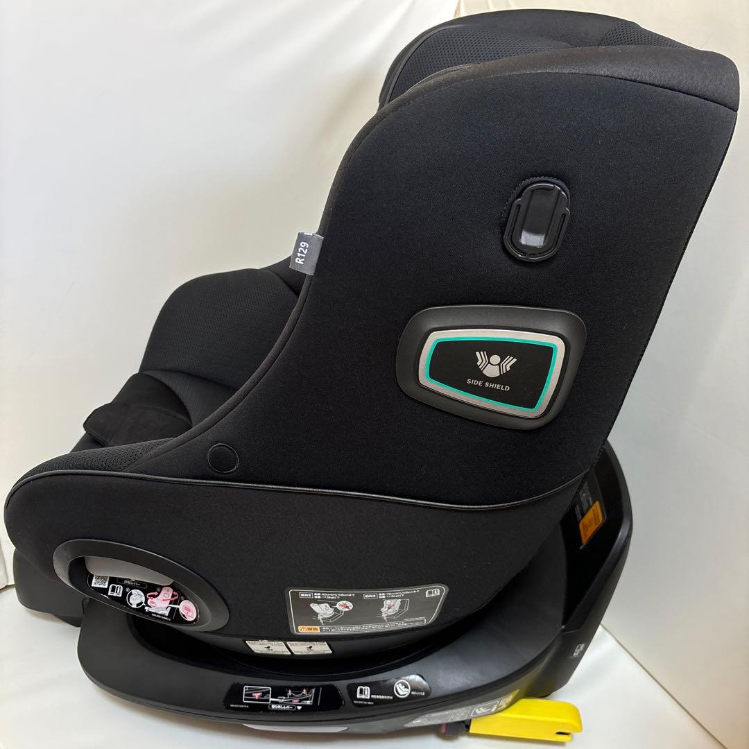 Aprica クルリラビッテエックス ブラック チャイルドシート　R129適合