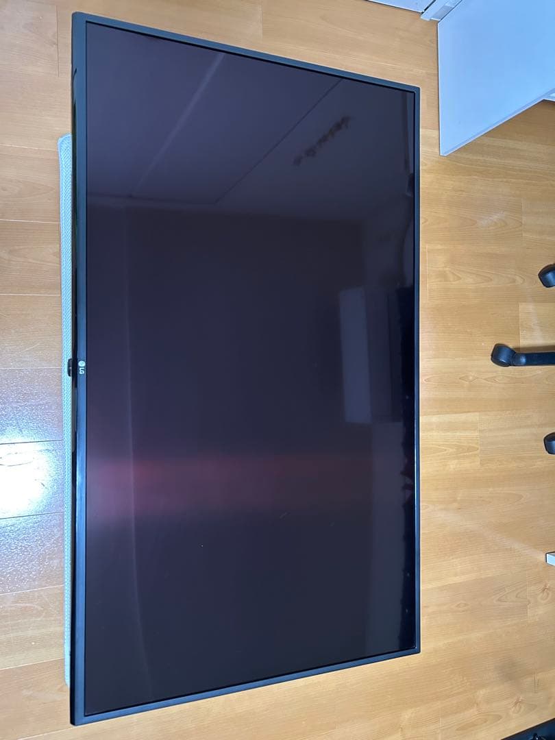 ナ*ツ様 大型テレビ スタンド式 リモコン付き49インチ4K液晶テレビ