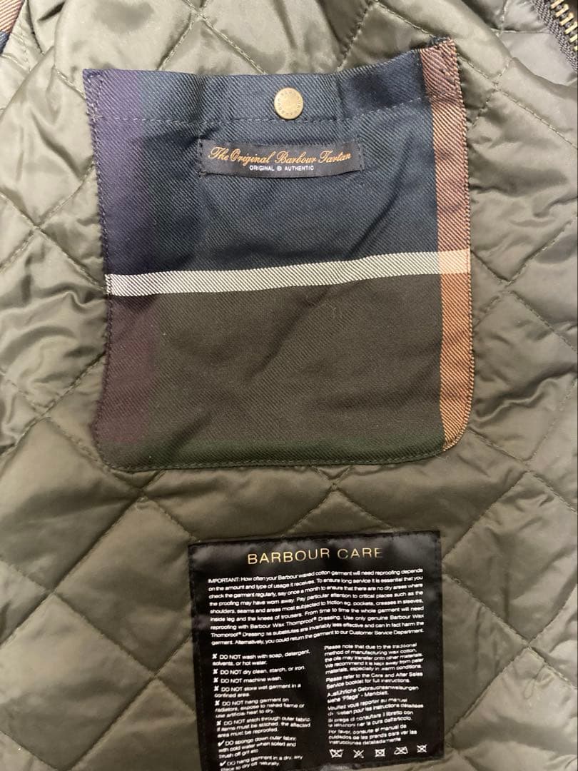 Barbour バブアー STRATHYRE WAX JACKET