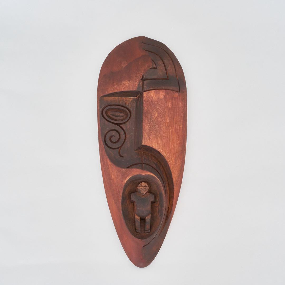 ネイティブカナディアンの面　ウッドカービング