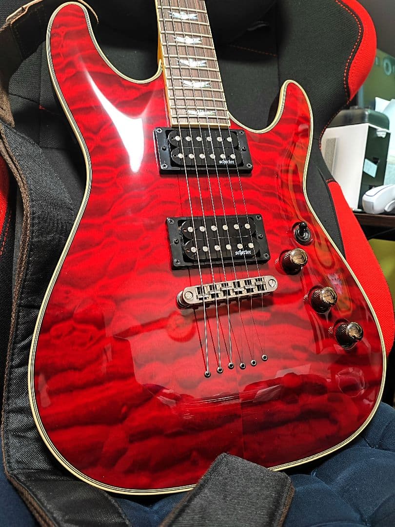 ギター Schecter Diamond Series omen Extreme