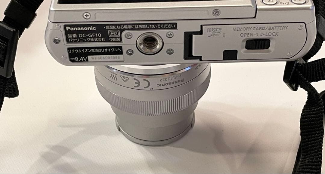 【美品】LUMIX DC-GF10 オレンジ　一眼レフ　パナソニック