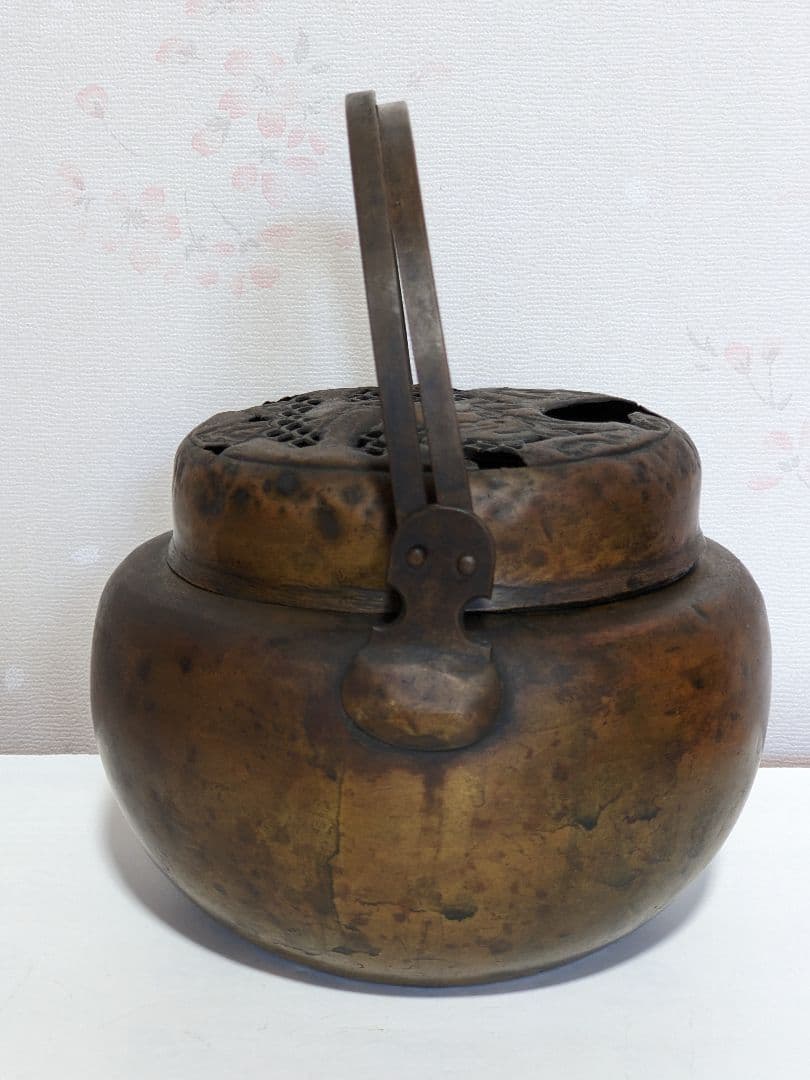 ♦江戸時代中期頃 兎文 透かし彫り 手炉 手焙りコレクション 骨董品アンティーク