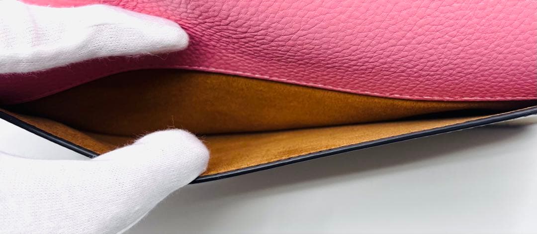 【新品・未使用】COACH シグネチャー ピンク フラップ ショルダーバッグ