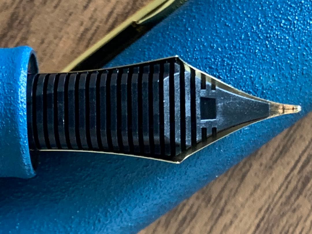 SAILOR セーラー 彩雅シリーズ 21K 万年筆　小林已真 石目塗（深藍）