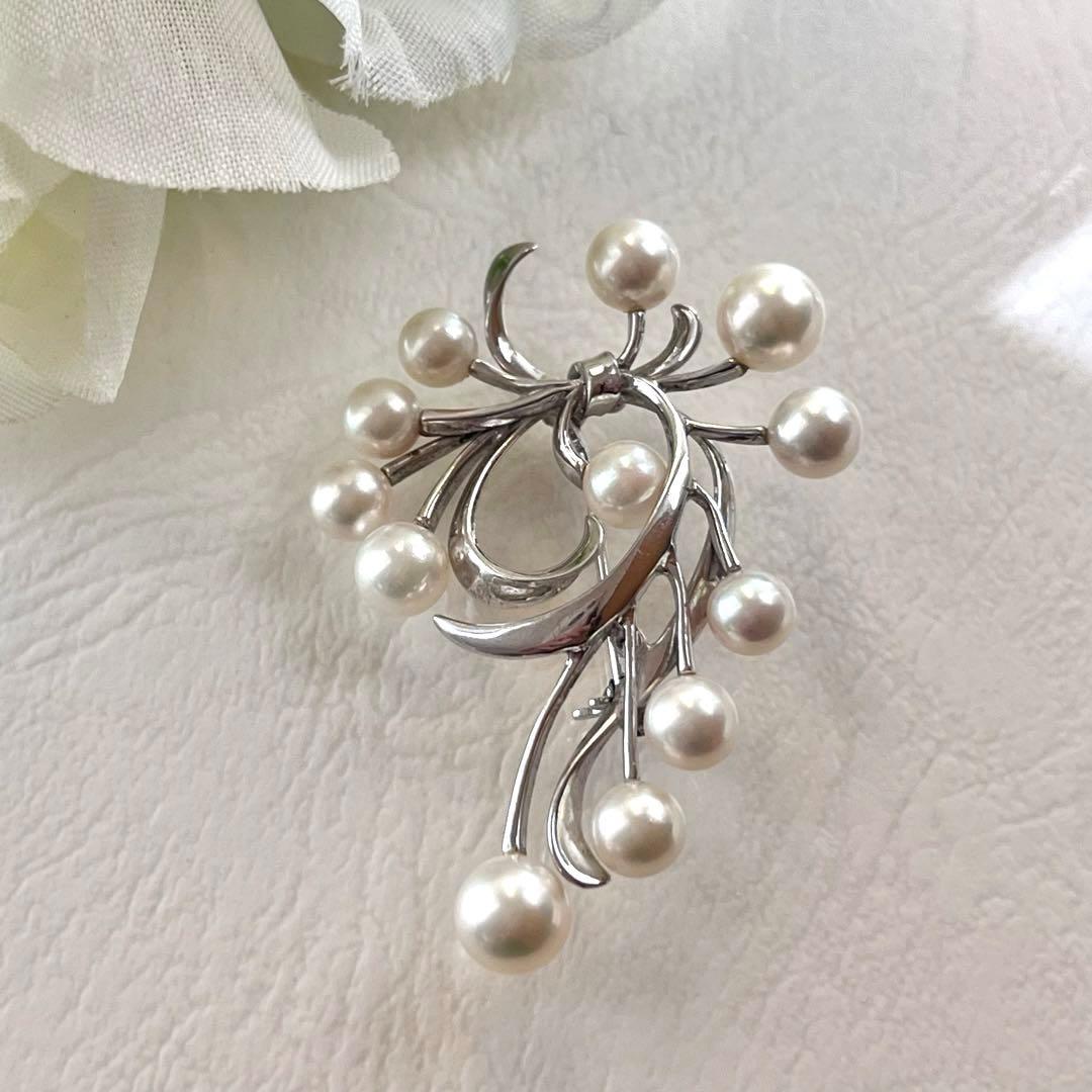 ☆美品☆ミキモト　シルバー　パール　12珠　ブローチ　皇室御用達ブランド