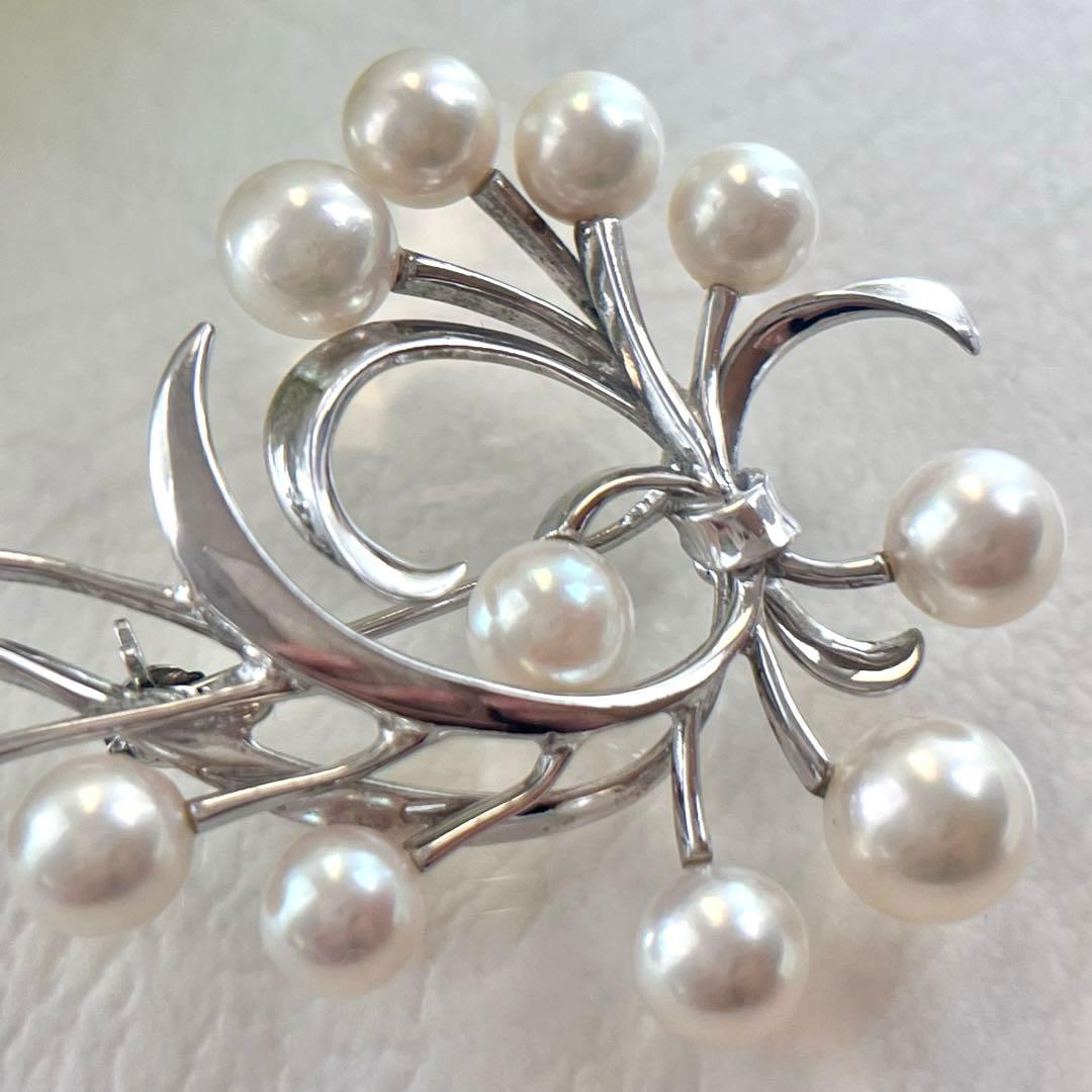☆美品☆ミキモト　シルバー　パール　12珠　ブローチ　皇室御用達ブランド
