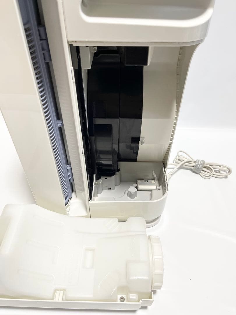 花粉対策　ダイキン　加湿空気清浄機　MCK70T-W DAIKIN 空気清浄機