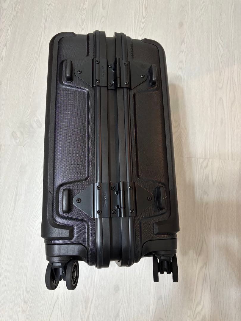 BRIEFING ブリーフィング　キャリーケース 35L