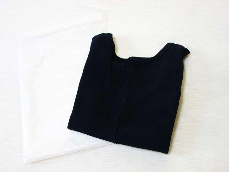 シシクイSHISHIKUI holed north カットアウトトップス♥黒新品